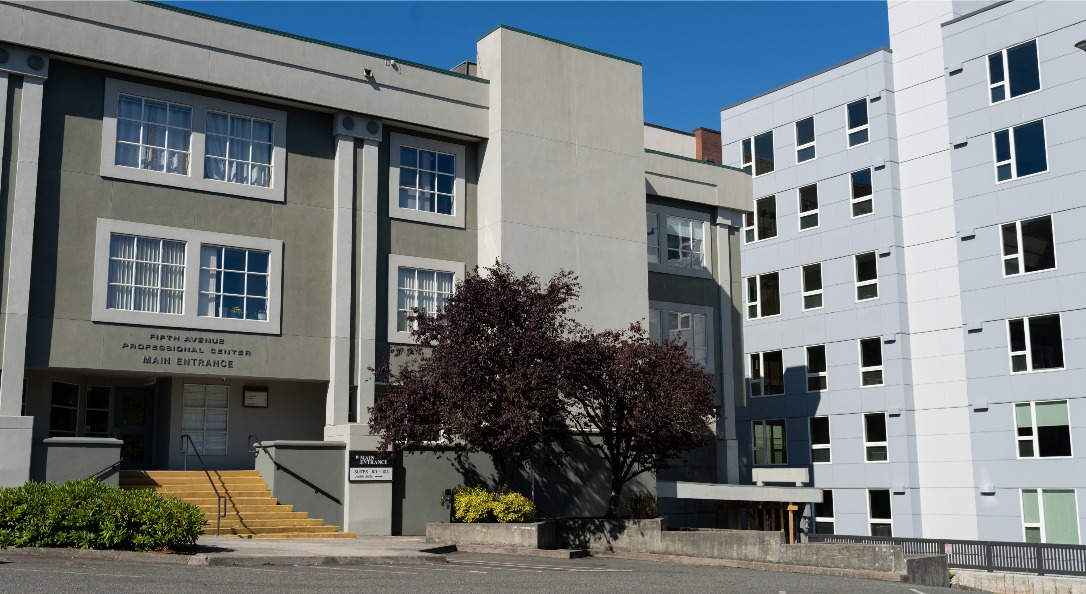 5th avenue professional center